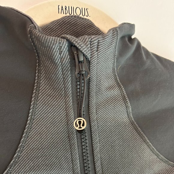 Zip up Lululemon Hoodie - Picture 3 of 3
